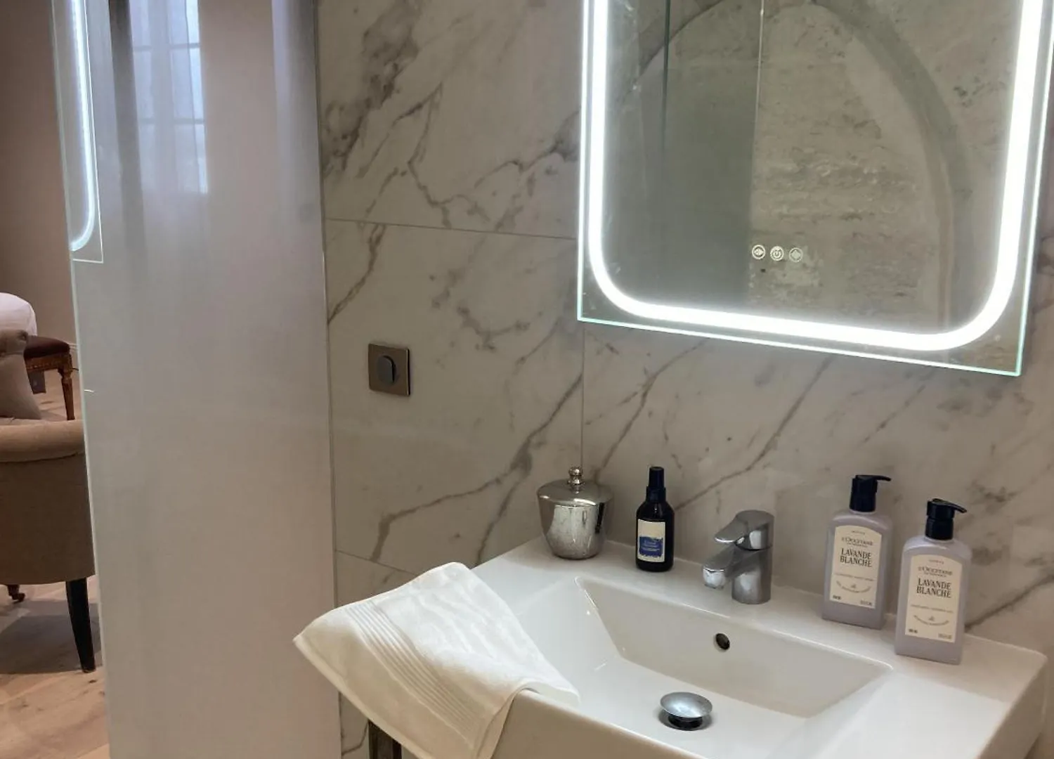 Clement VII Deluxe Apartement Spa Et Fitness With Balcony And Roof Top Avignon France