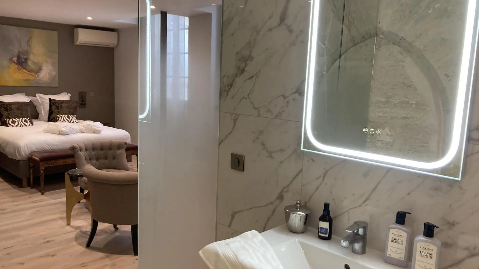 Apartment Clement VII Deluxe Apartement Spa Et Fitness With Balcony And Roof Top Avignon