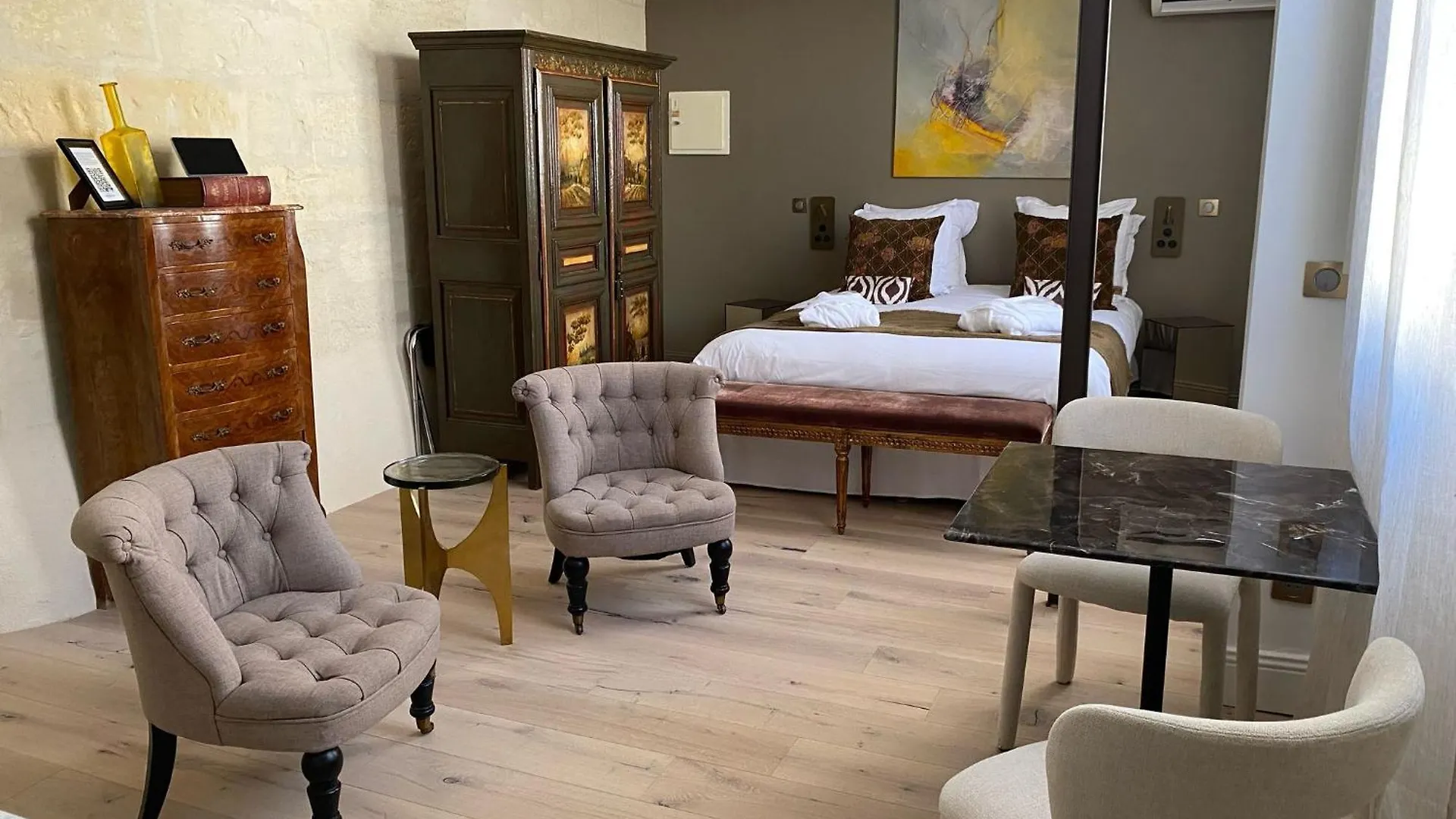 Clement VII Deluxe Apartement Spa Et Fitness With Balcony And Roof Top Avignon 0*,